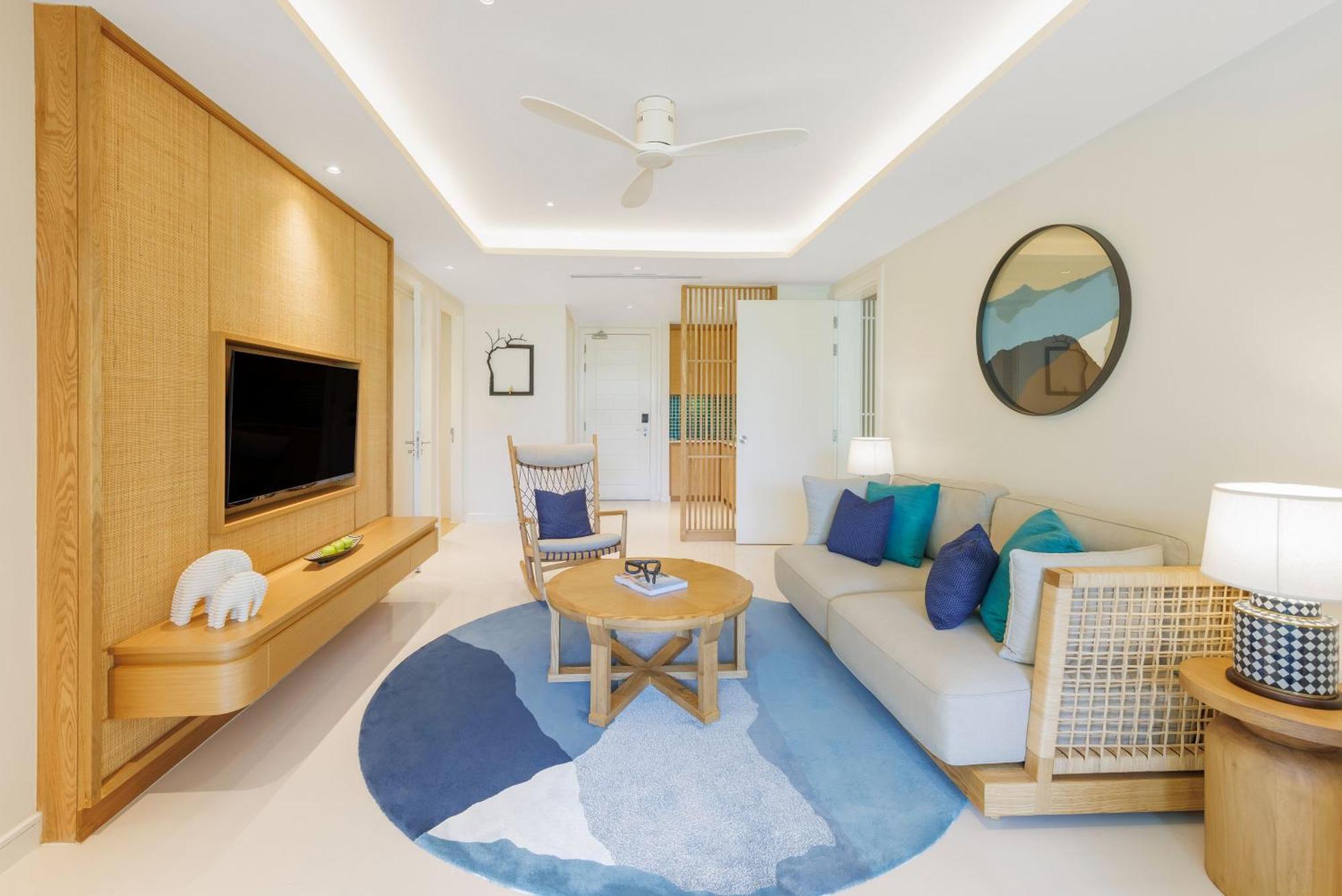 Club Wyndham Sea Pearl Phuket Hotel Patong Exterior foto